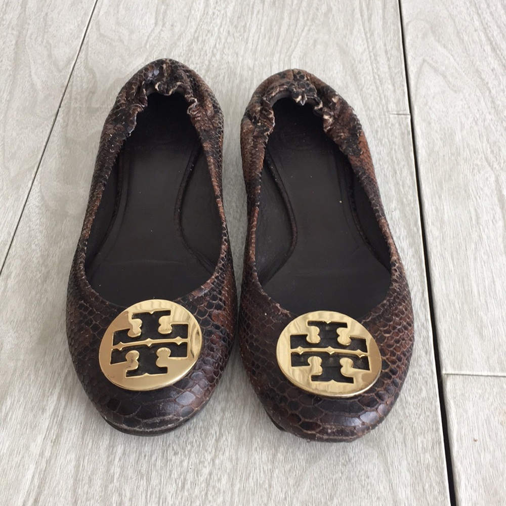 Tory Burch Reva snakeskin flats size 9